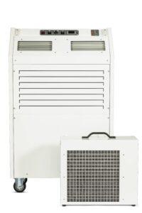 MCSe7.3 Water cooled split air conditioner and heat exchanger front on image on white background